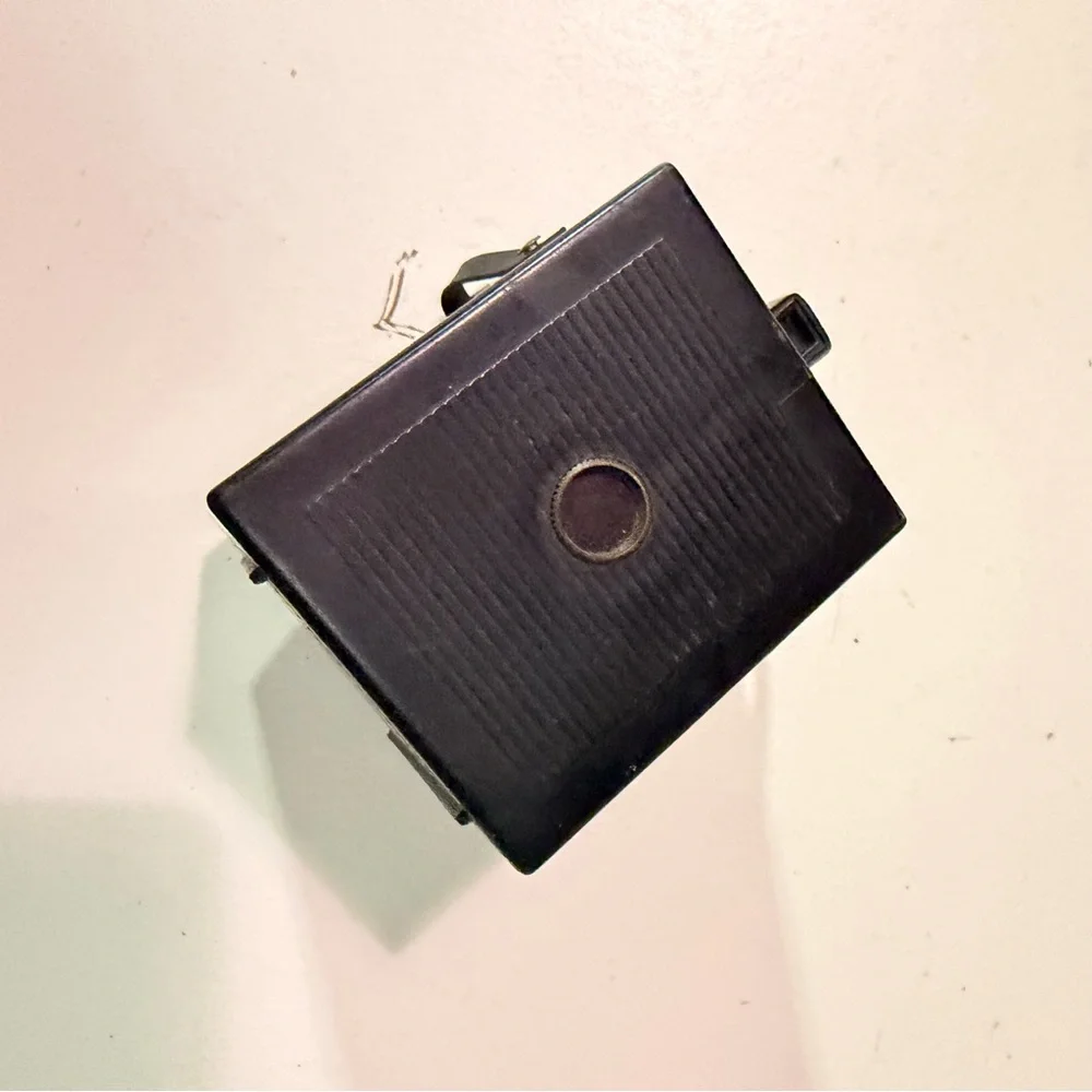 Vintage Hero Imperial 620 Snapshot Box Camera